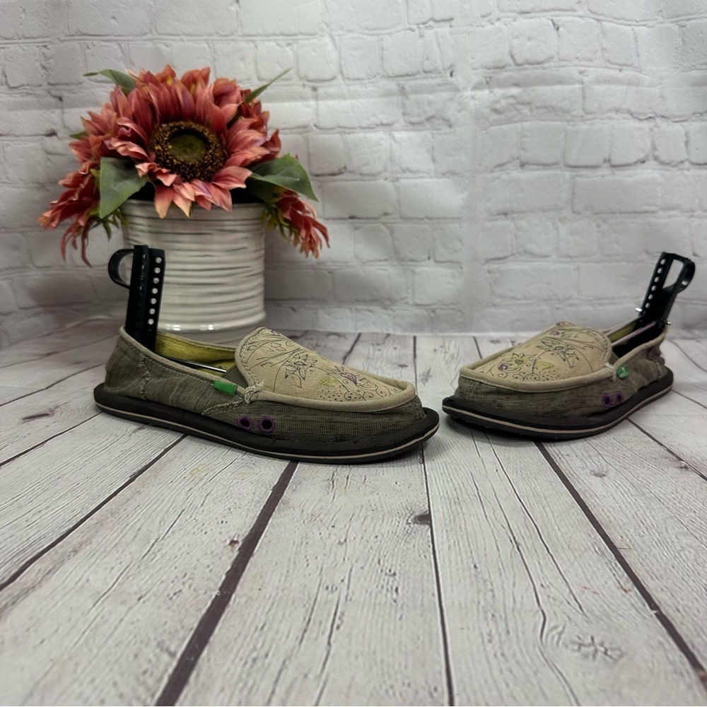 sanuk scribble embroidered Women's Casual canvas Slip-On loafer Shoes sz 6